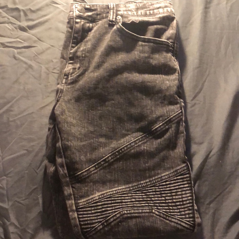 Black and grey Arizona skinny jeans